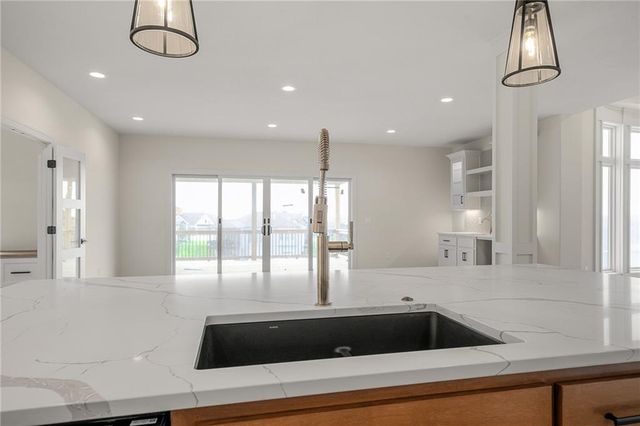 12440 N Arbor Way, Platte City, MO 64079