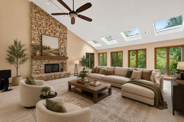 5 Wood Crest Court, Madison, WI 53705