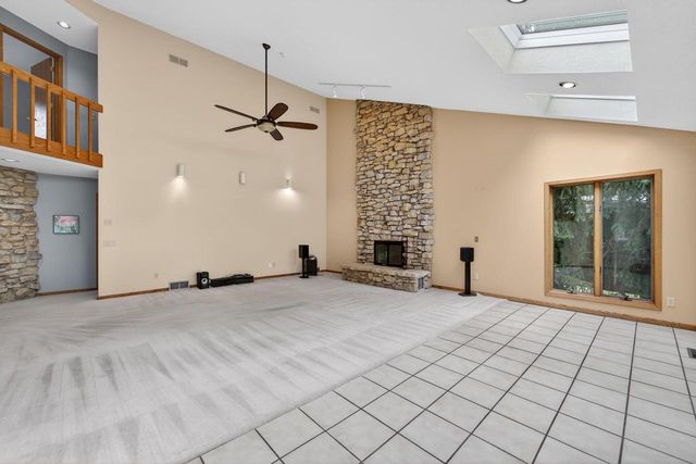 5 Wood Crest Court, Madison, WI 53705
