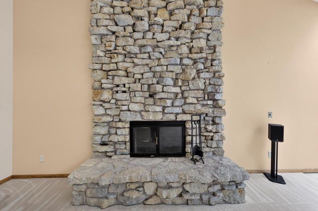 5 Wood Crest Court, Madison, WI 53705