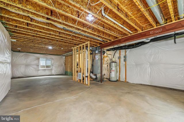 2865 WHITE TAIL DR, Locust Grove, VA 22508
