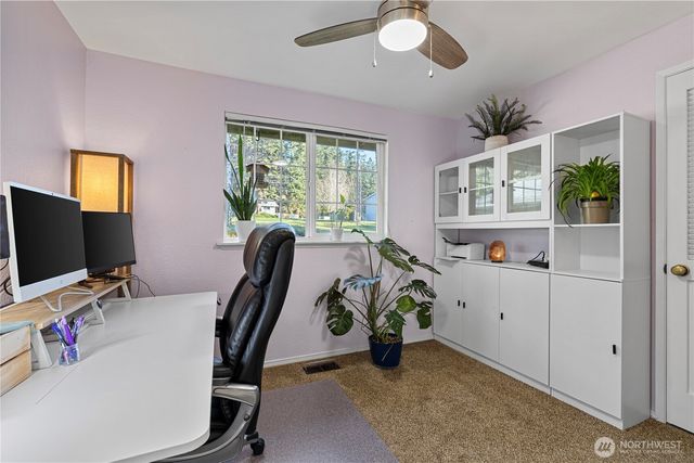 2123 Viewcrest Place, Oak Harbor, WA 98277