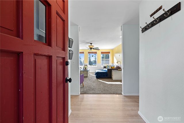 2123 Viewcrest Place, Oak Harbor, WA 98277