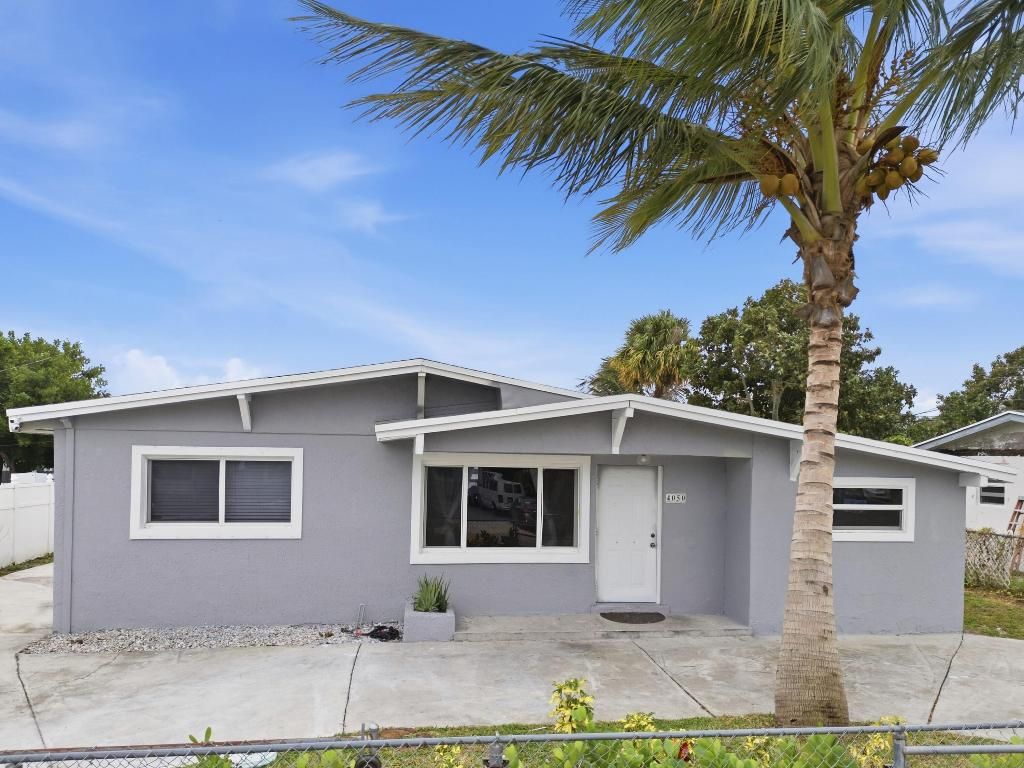 4050 Browning Drive N, West Palm Beach, FL 33406