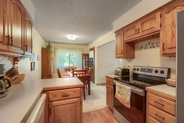 11847 Undercliff Street NW, Coon Rapids, MN 55433