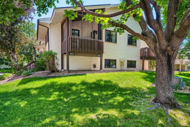 11847 Undercliff Street NW, Coon Rapids, MN 55433