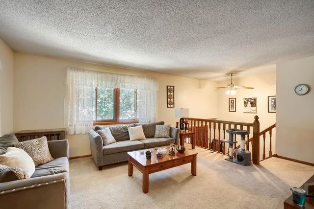 11847 Undercliff Street NW, Coon Rapids, MN 55433