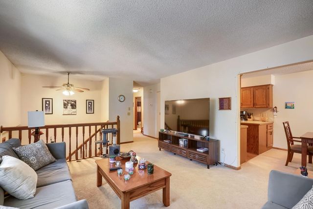 11847 Undercliff Street NW, Coon Rapids, MN 55433