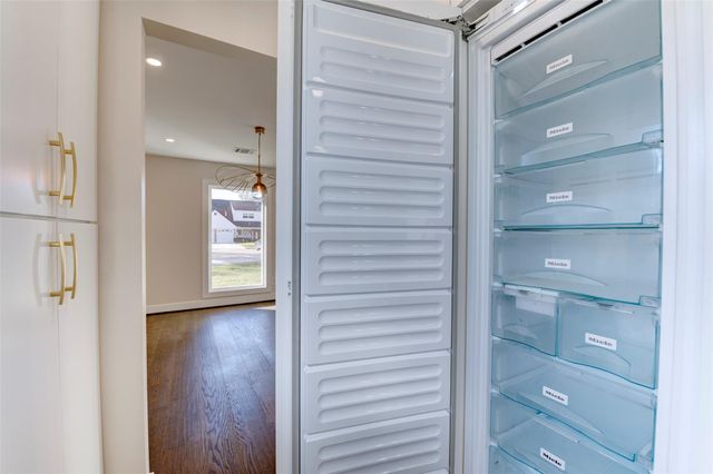 12518 Woodthorpe Lane, Houston, TX 77024