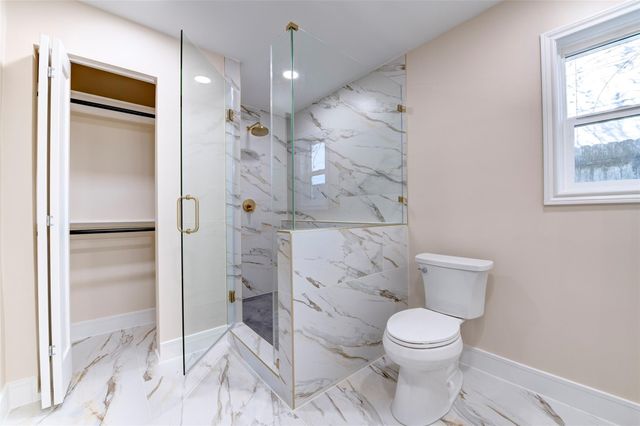 12518 Woodthorpe Lane, Houston, TX 77024