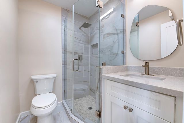 12518 Woodthorpe Lane, Houston, TX 77024