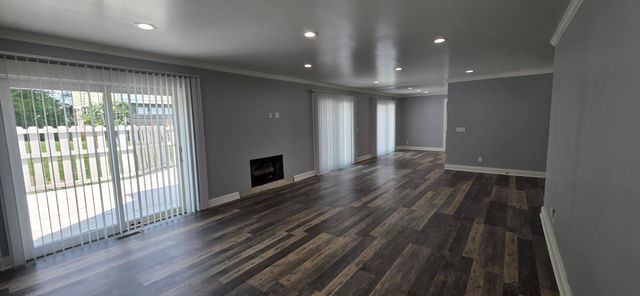 5310 Hauser Way, West Bloomfield, MI 48323