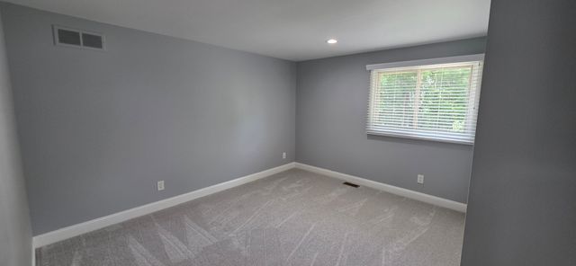 5310 Hauser Way, West Bloomfield, MI 48323
