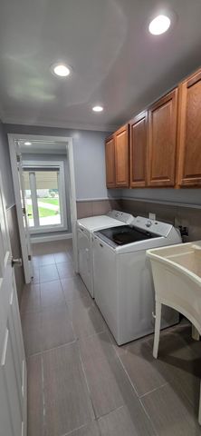 5310 Hauser Way, West Bloomfield, MI 48323