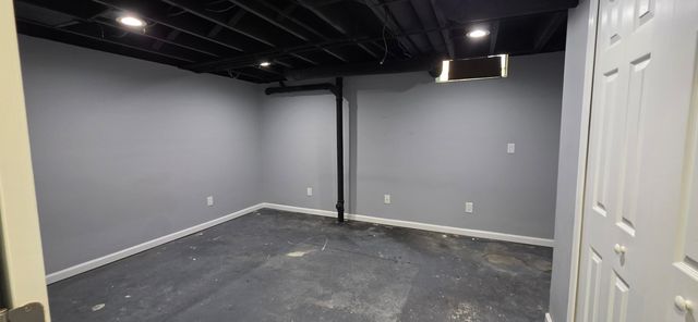 5310 Hauser Way, West Bloomfield, MI 48323