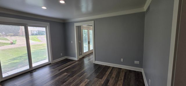 5310 Hauser Way, West Bloomfield, MI 48323