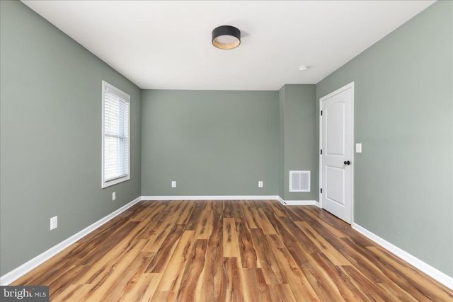 2668 HIGH TOP RD, Linden, VA 22642