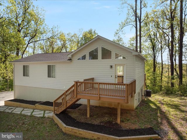 2668 HIGH TOP RD, Linden, VA 22642