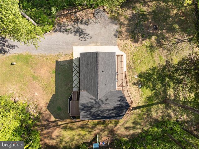 2668 HIGH TOP RD, Linden, VA 22642