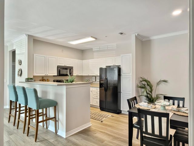 130 River Landing Drive 9102, Charleston, SC 29492