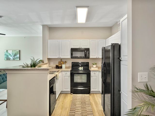 130 River Landing Drive 9102, Charleston, SC 29492