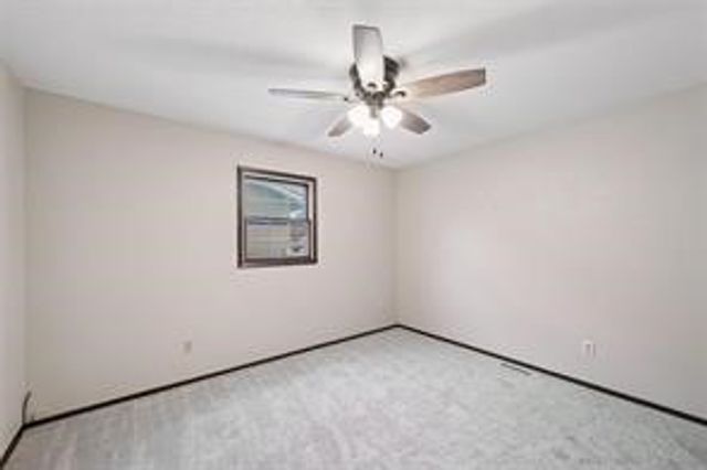 201 Grove Street NW, Shellsburg, IA 52332