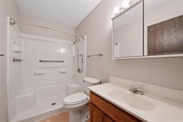 201 Grove Street NW, Shellsburg, IA 52332