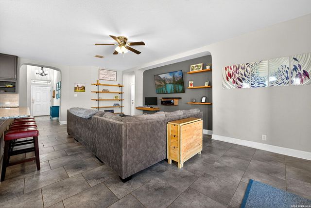 15131 Field Sparrow, San Antonio, TX 78253