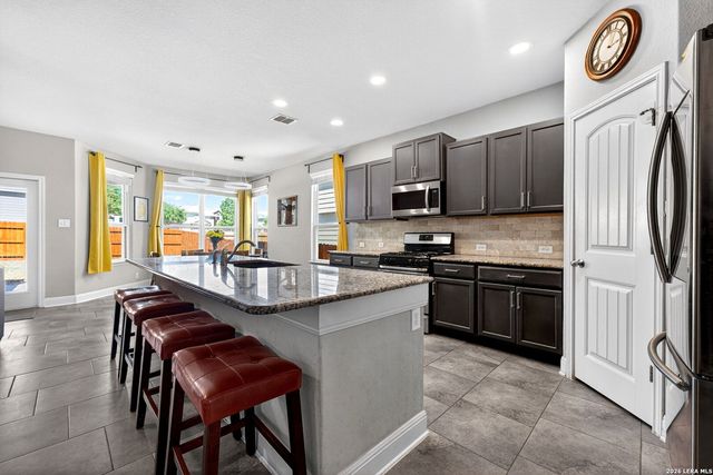 15131 Field Sparrow, San Antonio, TX 78253