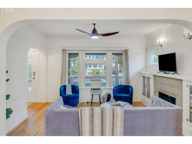 2534 Se 32ND Ave, Portland, OR 97202