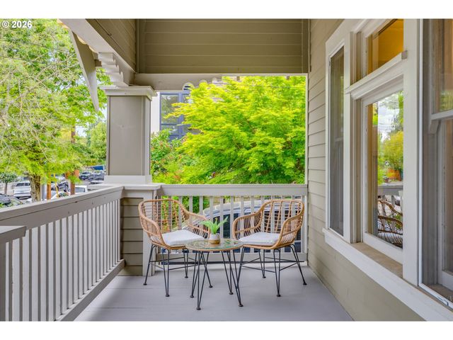 2534 Se 32ND Ave, Portland, OR 97202