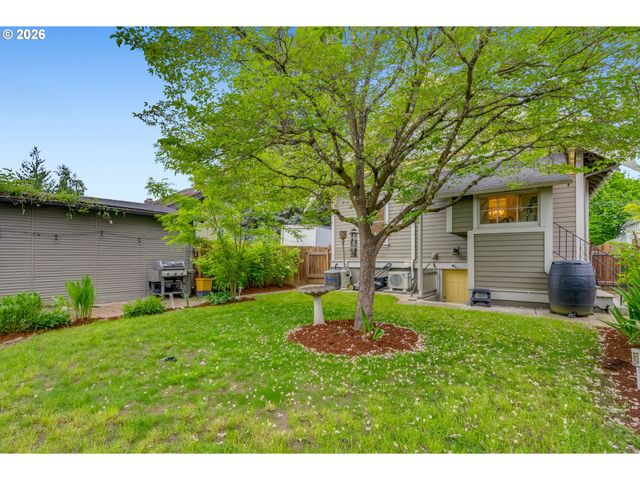 2534 Se 32ND Ave, Portland, OR 97202