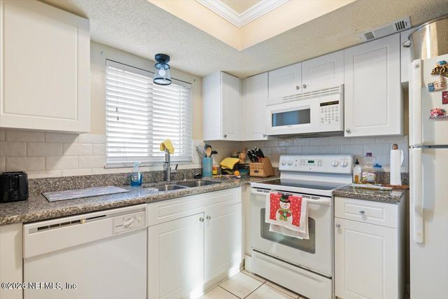 6654 BELL TOWER Court 5, Jacksonville, FL 32217