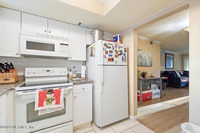 6654 BELL TOWER Court 5, Jacksonville, FL 32217