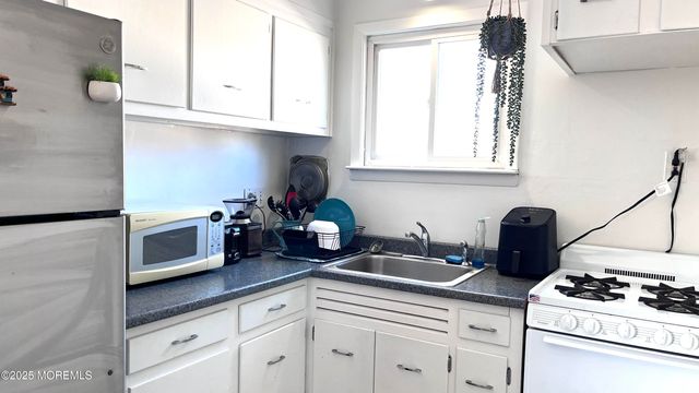 35 Sternberger Avenue K, Long Branch, NJ 07740