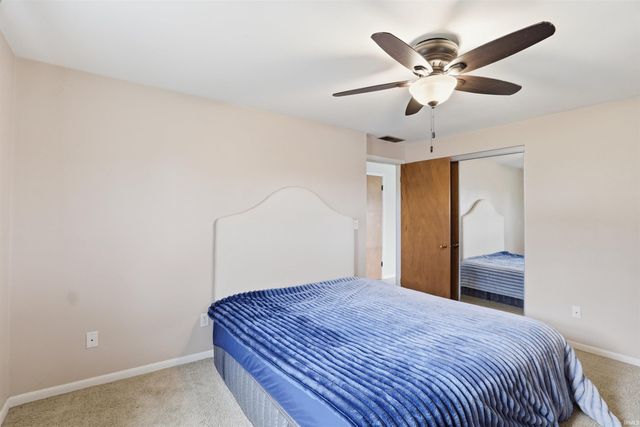 940 Hollyhill Drive, Fort Wayne, IN 46819