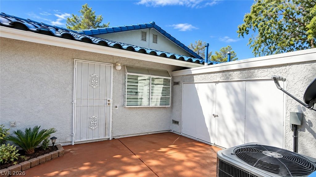 2140 Petersham Court B, Las Vegas, NV 89108 — photo 3
