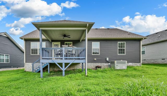 314 Lugano Ln, Clarksville, TN 37040