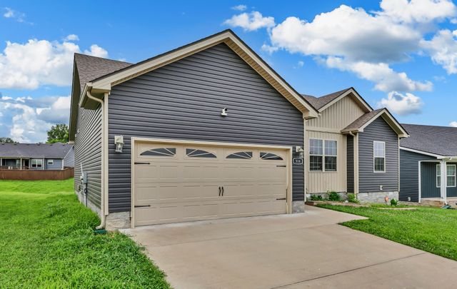 314 Lugano Ln, Clarksville, TN 37040