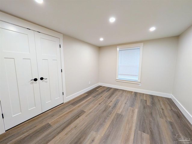 222 Santa Rosa Dr, Cantonment, FL 32533