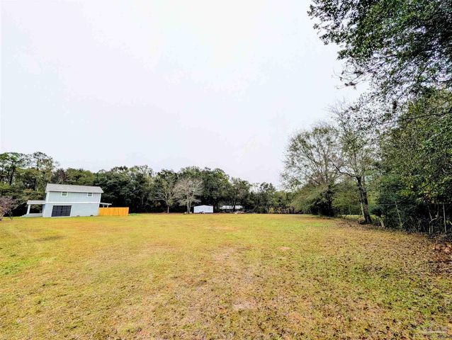 222 Santa Rosa Dr, Cantonment, FL 32533