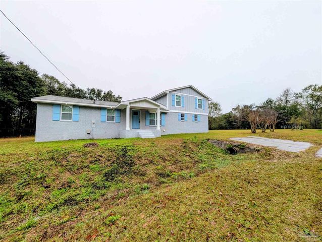 222 Santa Rosa Dr, Cantonment, FL 32533