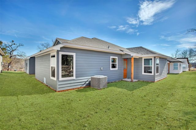 1479 Cathey Drive, Denison, TX 75020