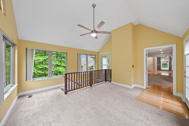222 Amherst Ln, Crossville, TN 38558