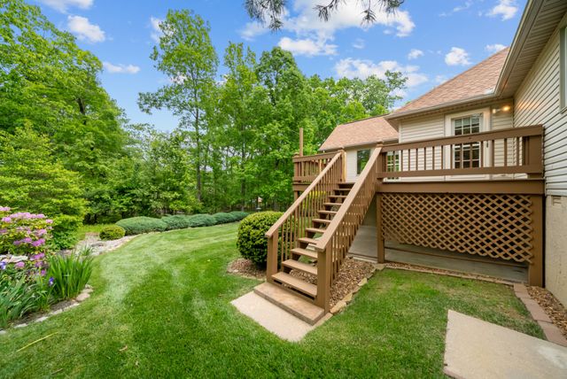 222 Amherst Ln, Crossville, TN 38558