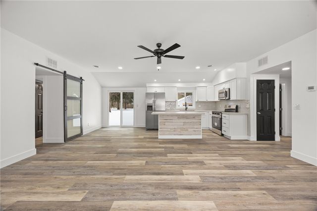 3887 Mount Read Boulevard, Greece, NY 14616