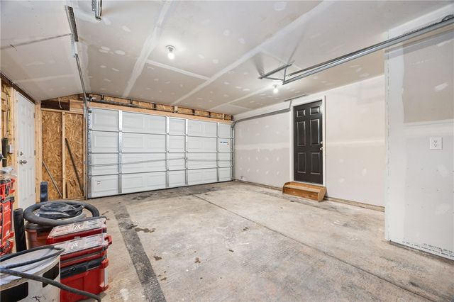 3887 Mount Read Boulevard, Greece, NY 14616