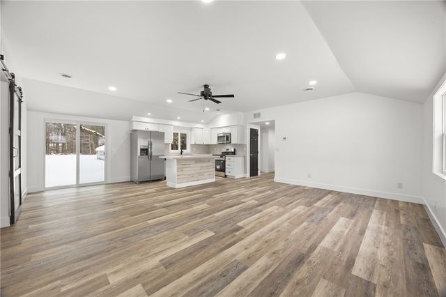 3887 Mount Read Boulevard, Greece, NY 14616