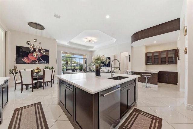 9769 Bozzano Drive, Delray Beach, FL 33446