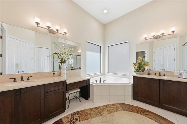 9769 Bozzano Drive, Delray Beach, FL 33446